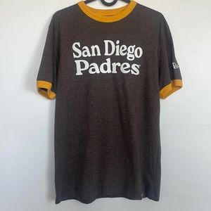 New Era San Diego Padres Ringer Tee - Men's Medium